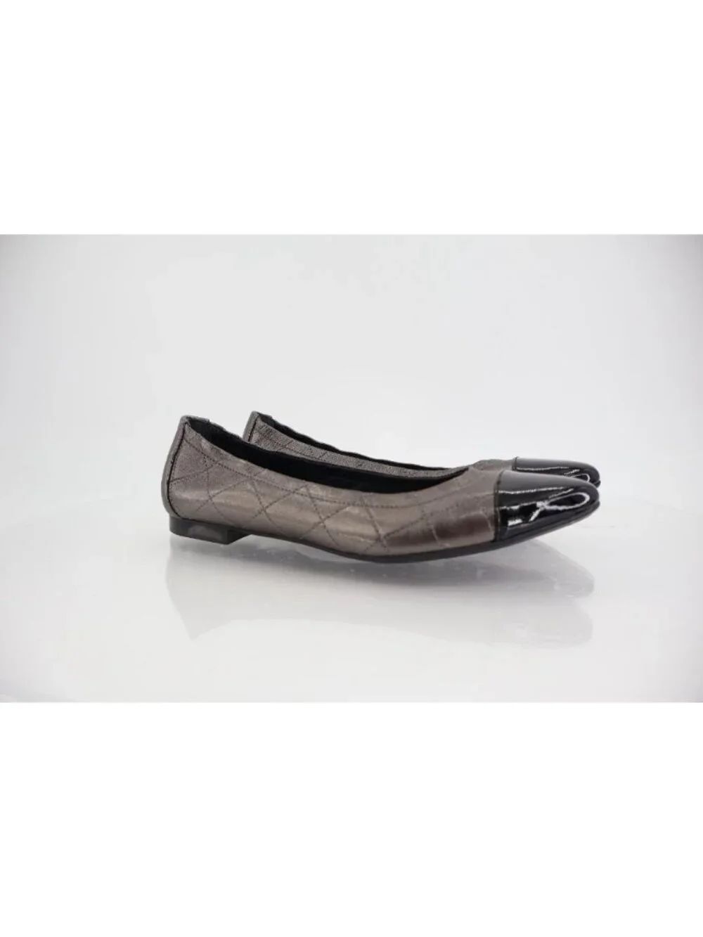 AGL Naomi Womens Ballet Flats Size 39.5 9.5 Quilted Silver Black Leather Cap Toe